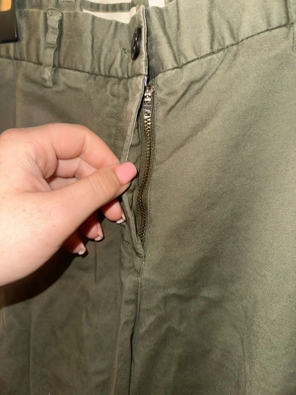 Wildfang Ace collection trousers Olive Chino Pants 10